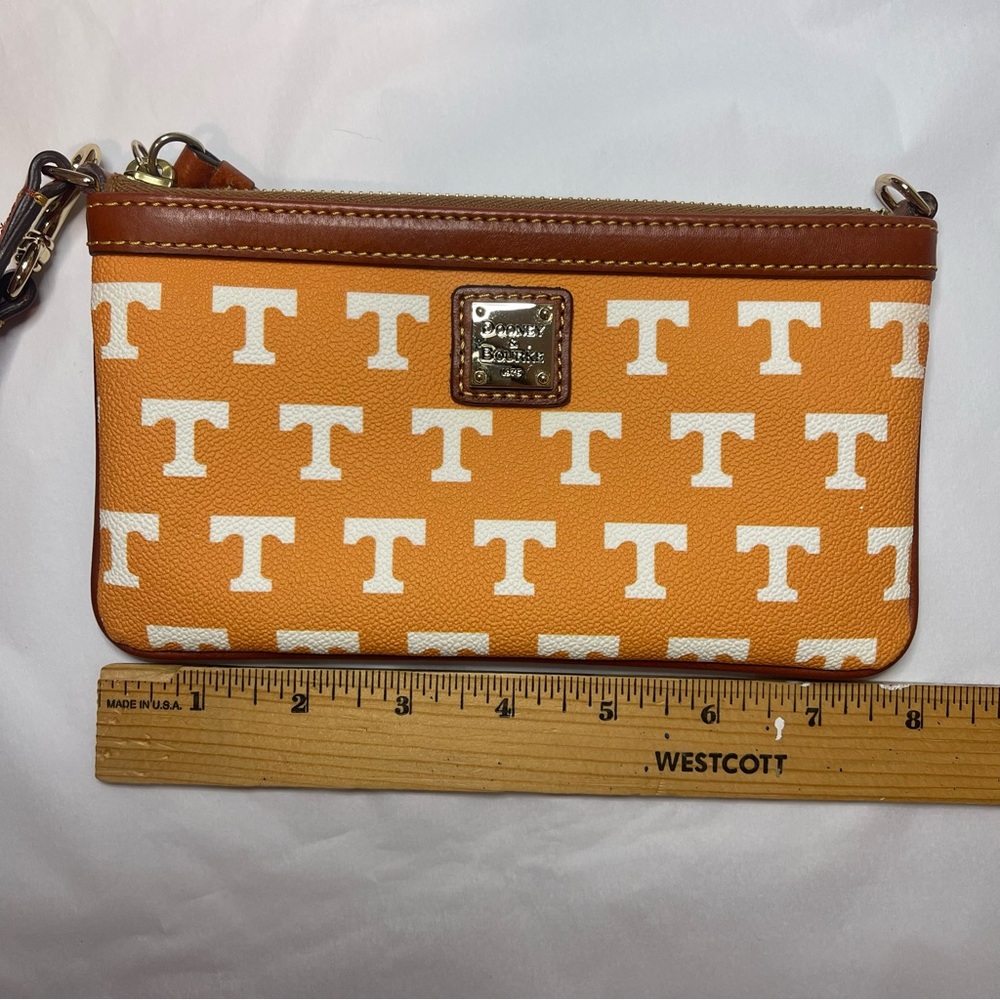 Dooney & Bourke TN Vols Large Slim Wristlet - Picture 5 of 6